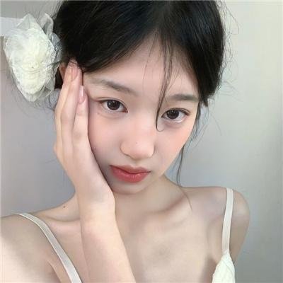 卡门和罗拉